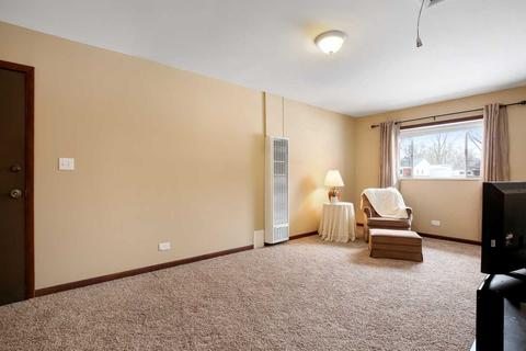 550 Kingman Ln, Hoffman Estates, IL 60169 photo 9