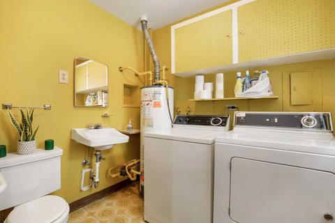 550 Kingman Ln, Hoffman Estates, IL 60169 photo 7