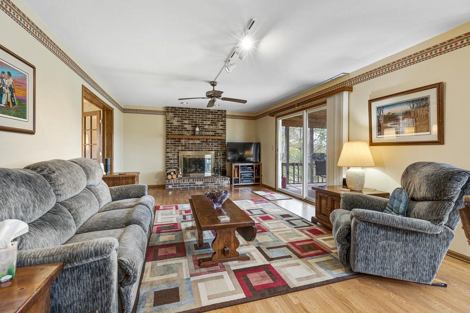  4 N610 Wescot Ln, West Chicago, IL 60185 photo 12