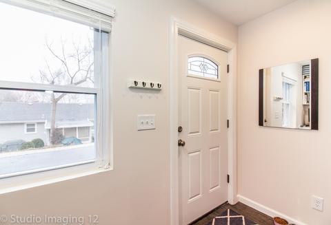 433 E Spring Ave, South Elgin, IL 60177 photo 5