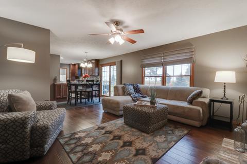 503 Beacon Ct, Bloomington, IL 61704 photo 9