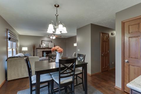 503 Beacon Ct, Bloomington, IL 61704 photo 17