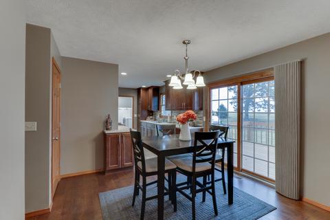 503 Beacon Ct, Bloomington, IL 61704 photo 10