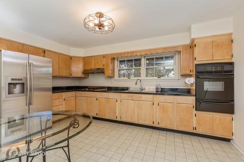 475 Franklin Blvd, Elgin, IL 60120 photo 13