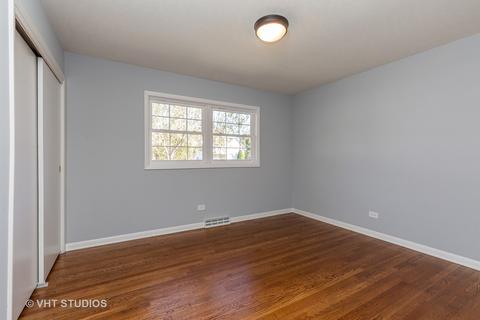 475 Franklin Blvd, Elgin, IL 60120 photo 8