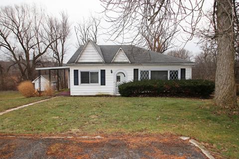 511 Engels Pl, Spring Grove, IL 60081 photo 1