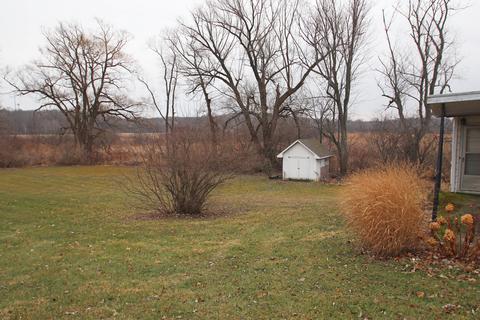 511 Engels Pl, Spring Grove, IL 60081 photo 2