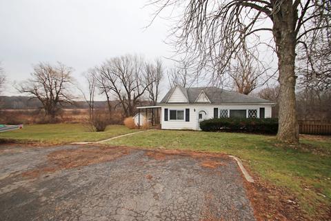 511 Engels Pl, Spring Grove, IL 60081 photo 12