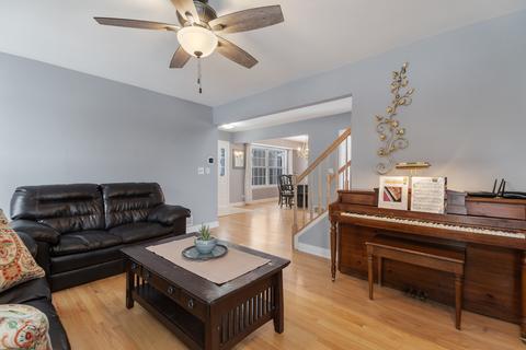 291 Beaumont Ct, Bartlett, IL 60103 photo 7