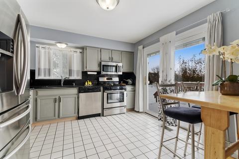 291 Beaumont Ct, Bartlett, IL 60103 photo 10