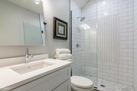 351 E 44th St, Chicago, IL 60653 photo 31