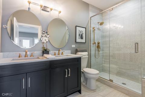 351 E 44th St, Chicago, IL 60653 photo 20