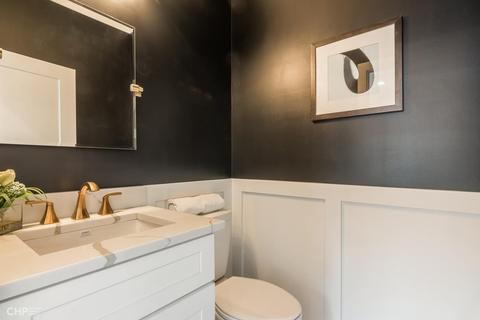 351 E 44th St, Chicago, IL 60653 photo 16