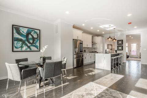 351 E 44th St, Chicago, IL 60653 photo 14