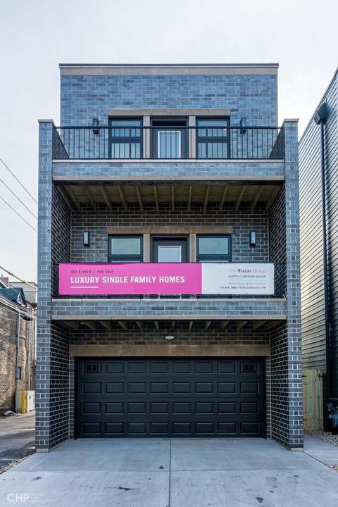 351 E 44th St, Chicago, IL 60653 photo 2