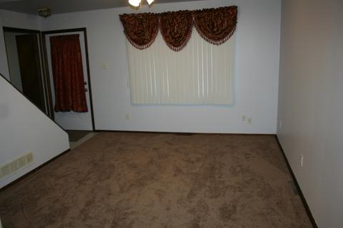 2249 176th Pl, Lansing, IL 60438 photo 2