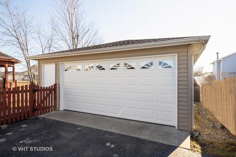 6512 Benich Ln, Plainfield, IL 60586 photo 10