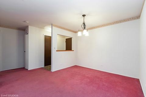 1525 Sander Ct #202, Wheeling, IL 60090 photo 2