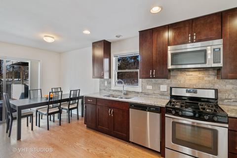 813 Summit Ave, Wauconda, IL 60084 photo 4