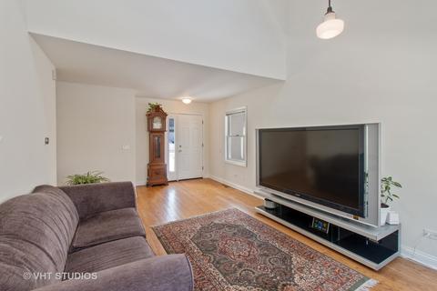 813 Summit Ave, Wauconda, IL 60084 photo 2