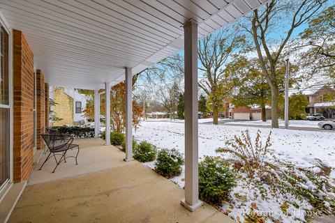 717 Pershing Ave, Wheaton, IL 60189 photo 3