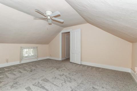 111 S Oak Ave, Bartlett, IL 60103 photo 22