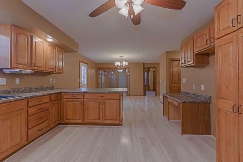 404 Plumage Ct, Normal, IL 61761 photo 5
