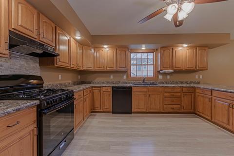 404 Plumage Ct, Normal, IL 61761 photo 4