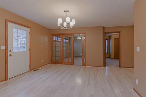 404 Plumage Ct, Normal, IL 61761 photo 10