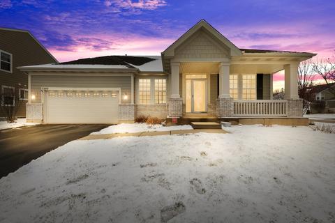 3300 Batley St, Elgin, IL 60124 photo 2