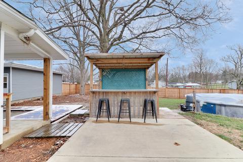301 E Walnut St, Hudson, IL 61748 photo 53