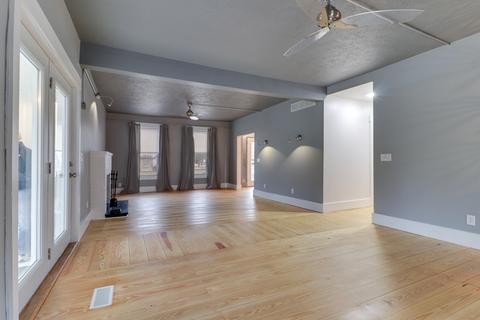 301 E Walnut St, Hudson, IL 61748 photo 18