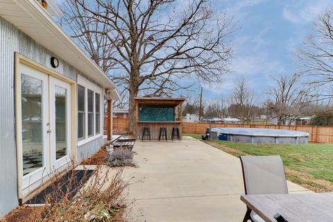 301 E Walnut St, Hudson, IL 61748 photo 52