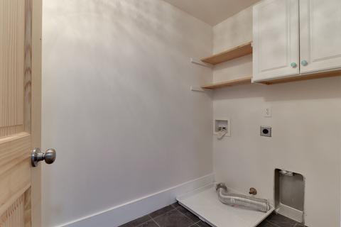 301 E Walnut St, Hudson, IL 61748 photo 27
