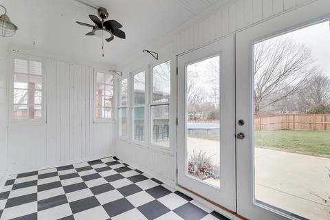 301 E Walnut St, Hudson, IL 61748 photo 49