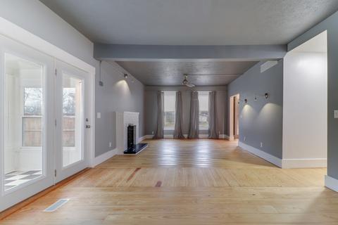 301 E Walnut St, Hudson, IL 61748 photo 19