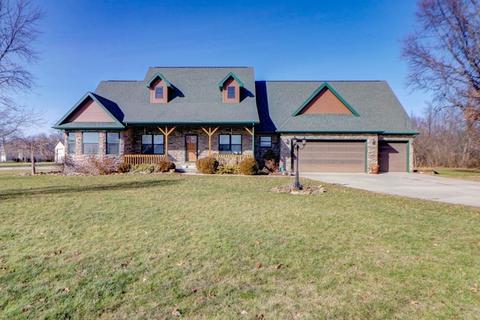 136 S Shrs, Sullivan, IL 61951 photo 1