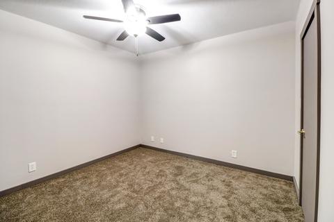 136 S Shrs, Sullivan, IL 61951 photo 29