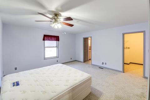 136 S Shrs, Sullivan, IL 61951 photo 22