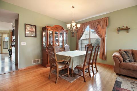 25149 Spring St, Manhattan, IL 60442 photo 3