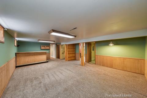 129 N Crest Ave, Bartlett, IL 60103 photo 12