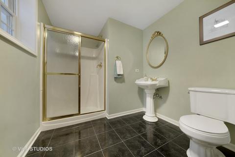 26 W061 Deerpoint Dr, Wheaton, IL 60187 photo 22