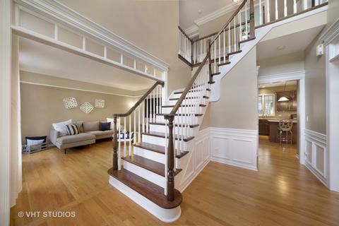 26 W061 Deerpoint Dr, Wheaton, IL 60187 photo 3