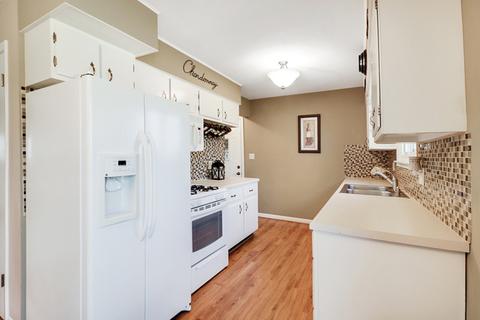 902 N Maple St, Normal, IL 61761 photo 12