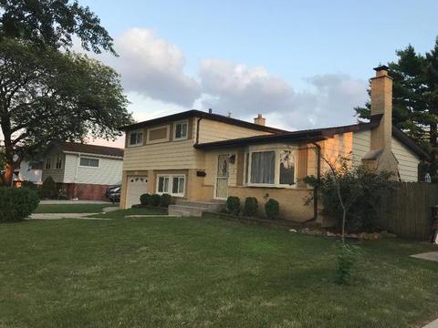 91 Lance Dr, Des Plaines, IL 60016 photo 1