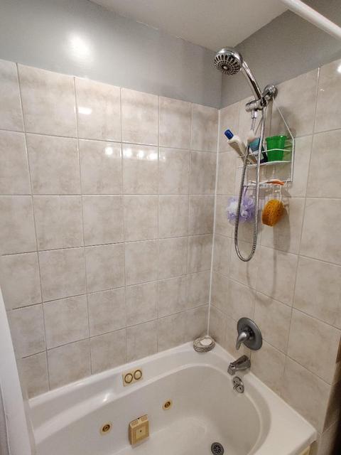 91 Lance Dr, Des Plaines, IL 60016 photo 10