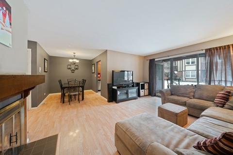 2710 Northampton Dr #D1, Rolling Meadows, IL 60008 photo 4
