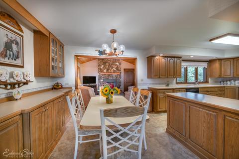 711 Cherry Valley Rd, Mchenry, IL 60050 photo 15