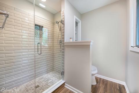 711 Cherry Valley Rd, Mchenry, IL 60050 photo 7