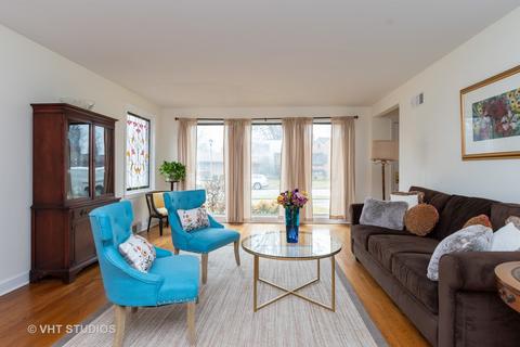 371 E Webster Ave, Elmhurst, IL 60126 photo 3